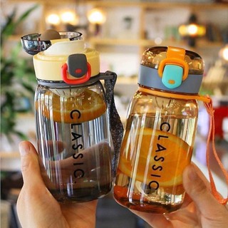 Bình nước thể thao bằng nhựa titan trong 400ml và 500ml