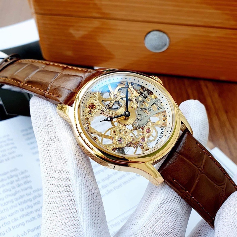 Đồng hồ nam  Earnshaw Skeleton .