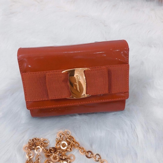 Túi xách kiêm ví cầm tay nữ Salvatore Ferragamo auth 100%