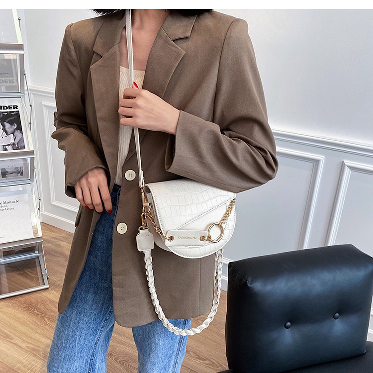 Túi xách đeo chéo nữ thời trang giá rẻ đẹp đi chơi phong cách hàn quốc dễ thương cute DC428