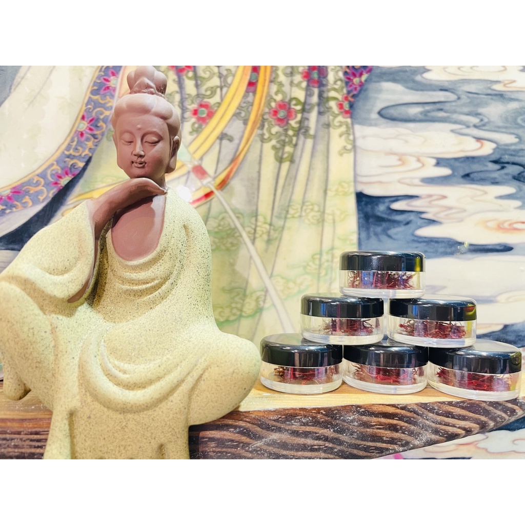 Mẫu thử Saffron Loại Thượng Hạng của Kashmir