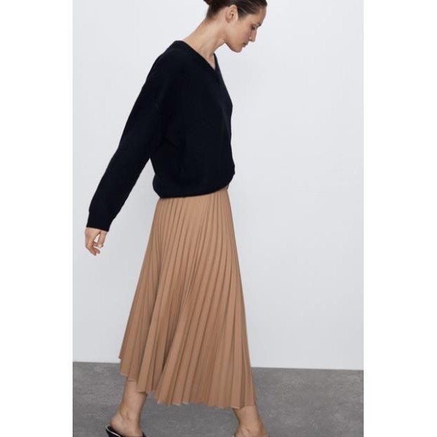 🍀 10.10 10.10 😍 🌸 🍀 9.9 Chân váy Zara kèm belt mẫu 2019 (Pleated Skirt) .. Đẹp . . Đẹp . .