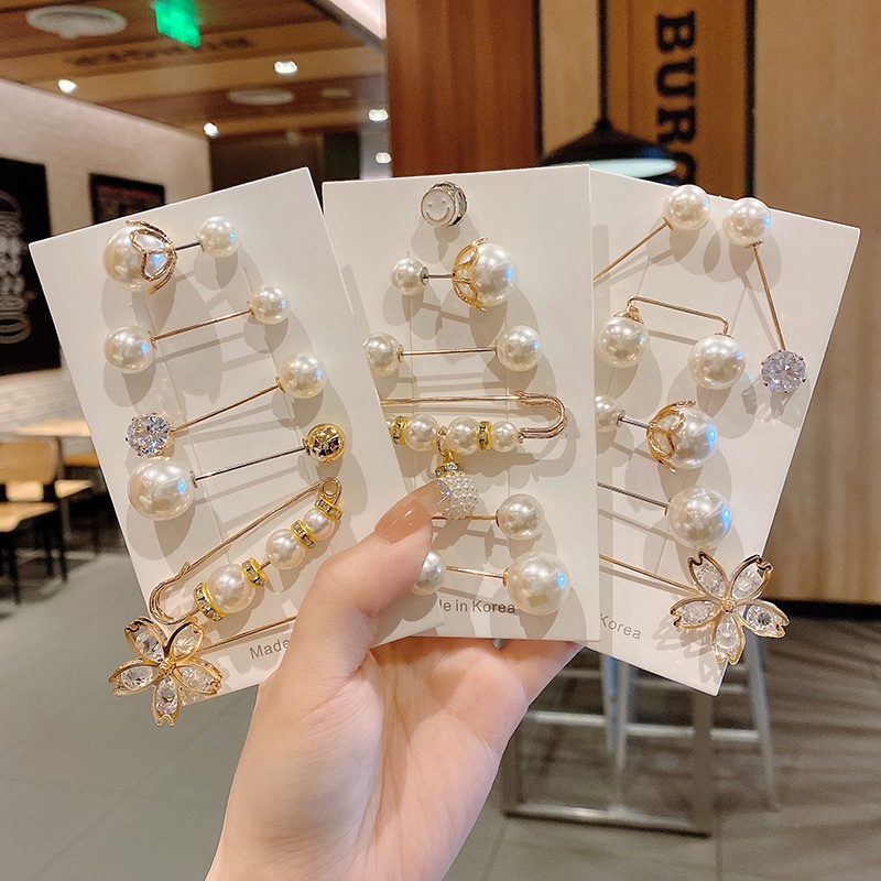 Set 4/10 Ghim Cài Áo Ngọc Trai Sang Trọng