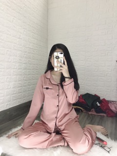 Bộ ngủ lụa