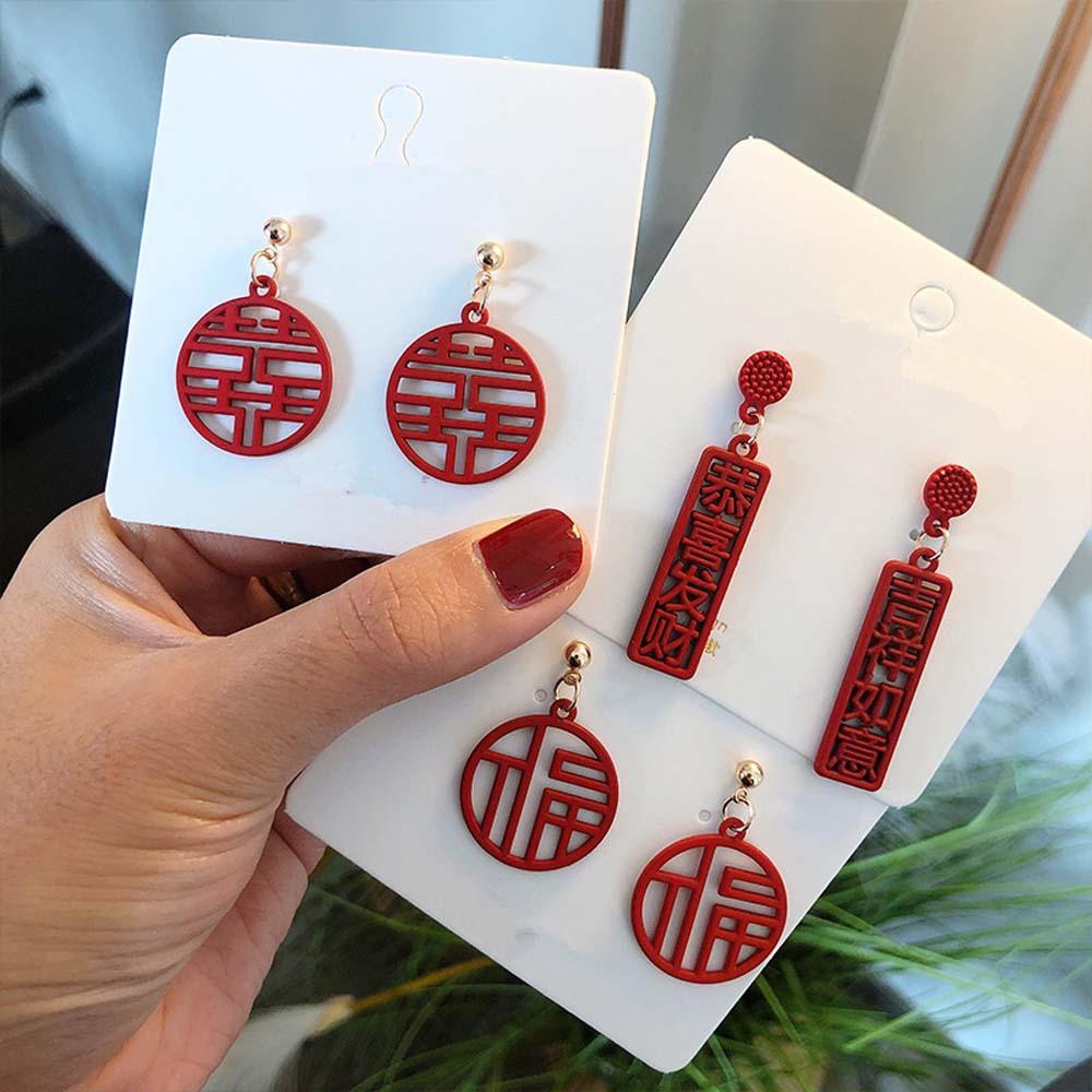 Bông tai kiểu dáng độc đáo thời trang dành cho nữ