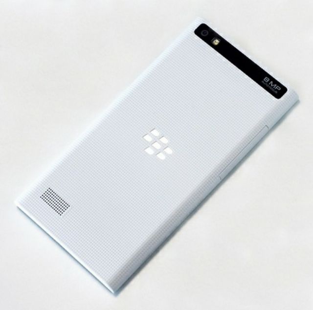 Điện thoại BLACKBERRY LEAP ĐẲNG CẤP DOANH NHÂN