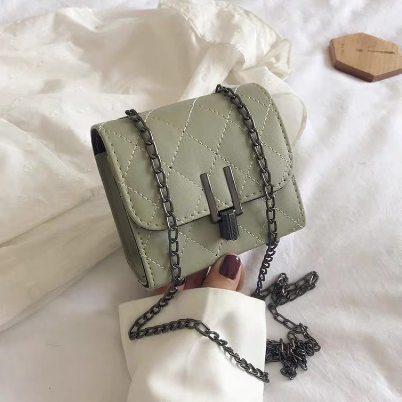 Túi xách mini cho nữ màu đen, trắng và xanh dễ thương, cá tính