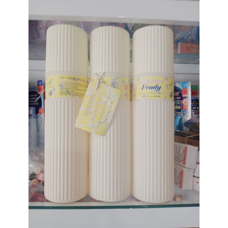 NƯỚC HOA XỊT THƠM PHÒNG FENDY 350ML