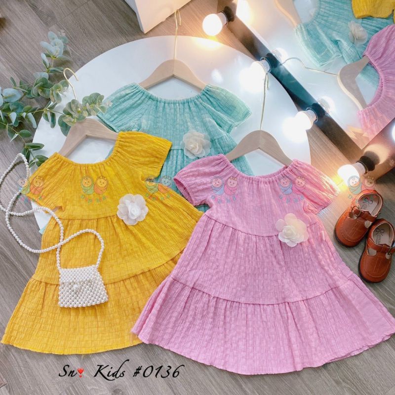 Váy bé gái Hàn quốc, váy đầm bé gái thiết kế 3 tầng đính hoa siêu xinh, chất đũi nhăn mềm mát cho bé Dupi 24045