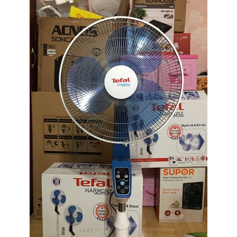 quạt đứng Tefal . có điều khiển từ xa. hàng chính hãng