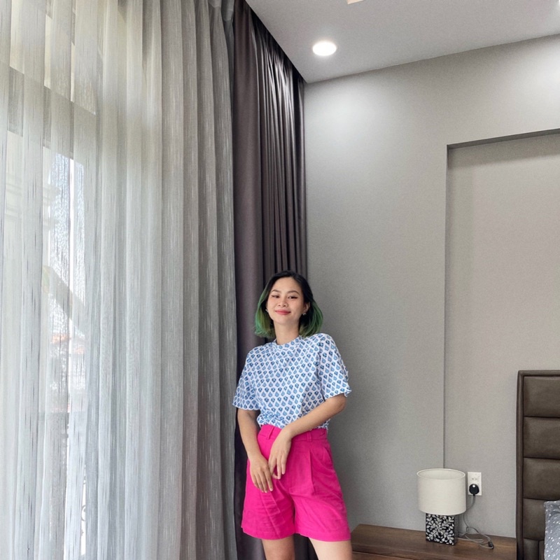 Áo thun hoa nhí Floral Tee UO 🌈 • Storenyy