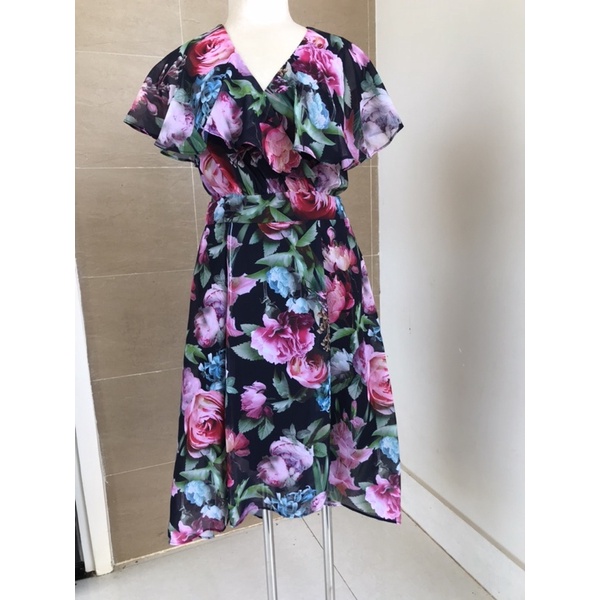 Đầm chiffon Maggy london dáng xoè