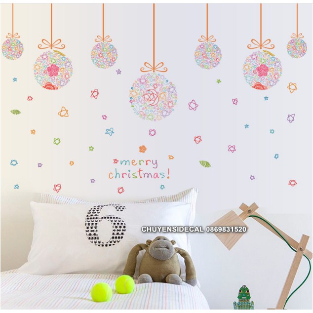 Decal trang trí tường Noel - Rèm Dây giáng sinh rối Loạn độc đáo