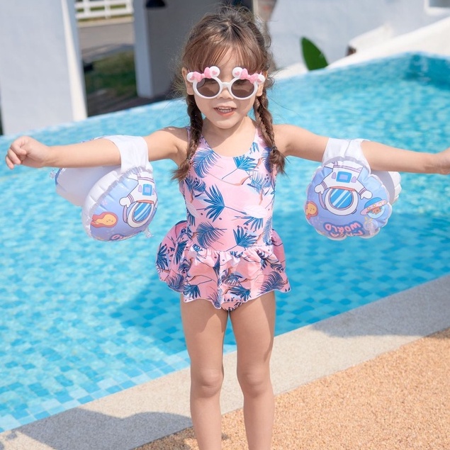 Phao tay hoạt hình đáng yêu cho bé kiểu dáng nút cài dễ sử dụng