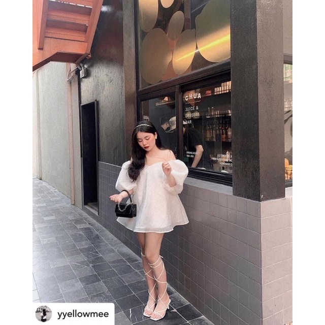 Váy voan babydoll trễ vai tay bồng sang chảnh