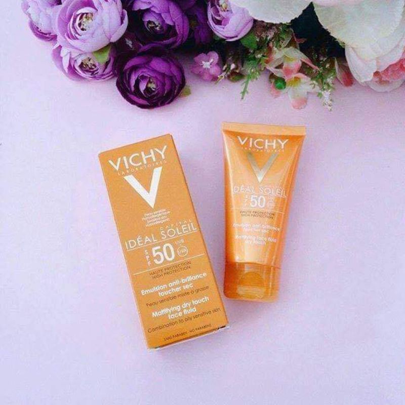 Kem chống nắng Vichy CAPITAL IDEAL SOLEIL SPF50 UVA/UVB