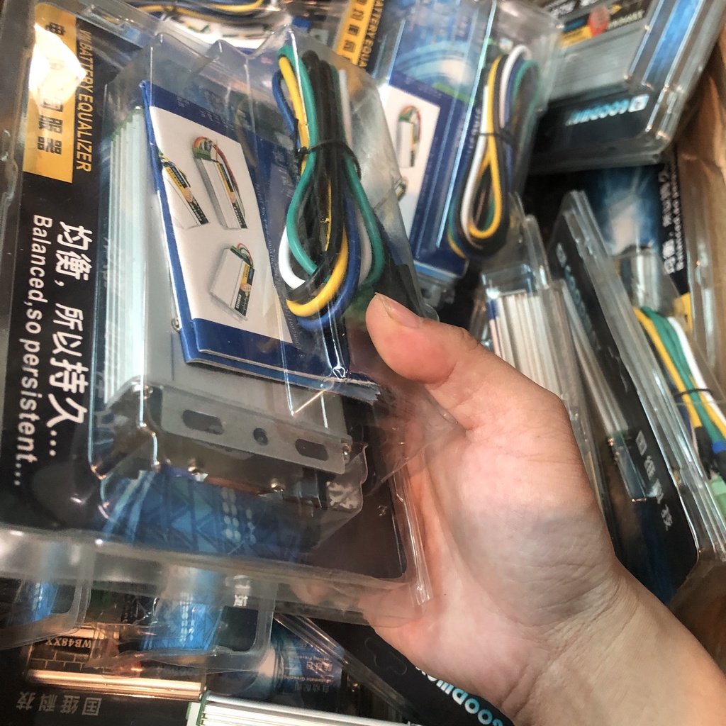 Bộ cân bằng acquy 24V/36V/48V  tăng tuổi thọ acquy, bảo vệ acquy