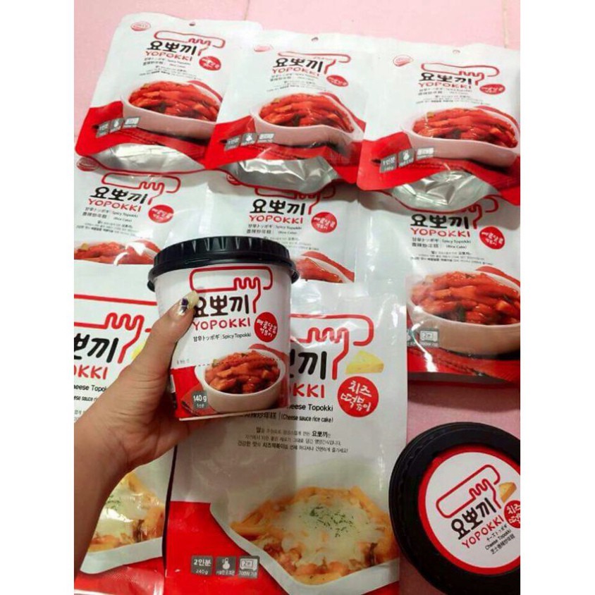 Bánh gạo Hàn Quốc Yopokki Topokki gói 140gr | BigBuy360 - bigbuy360.vn