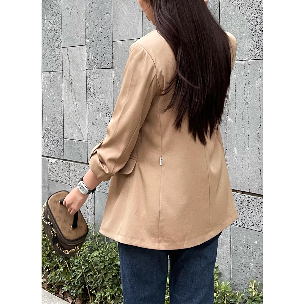 Áo blazer nữ 2 lớp công sở PEACH&BANANA, thiết kế thanh lịch, trẻ trung, chất liệu tuytsi mềm VDW1172 | BigBuy360 - bigbuy360.vn