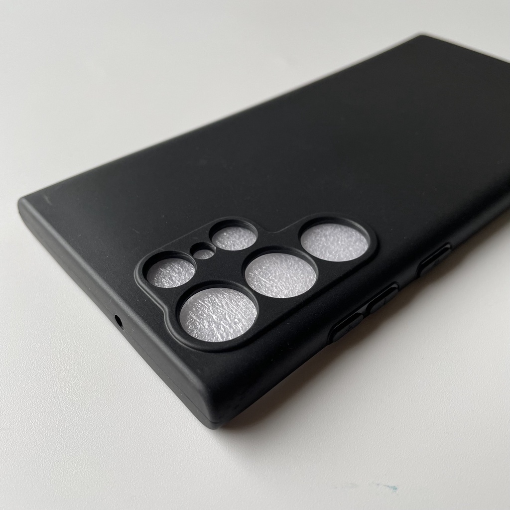 Ốp lưng silicon đen nhám cho Samsung Galaxy S22 Ultra không bám vân tay, khoét riêng từng mắt camera.