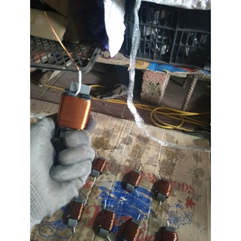 Máy phát điện mini 220v lắp xe máy