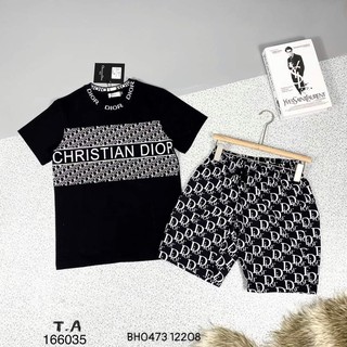 Bộ quần áo thể thao ,đồ bộ thể thao chất liệu vải thun kim cương thông hơi ép vân vô cùng thoáng mát ,logo thêu sắc nét