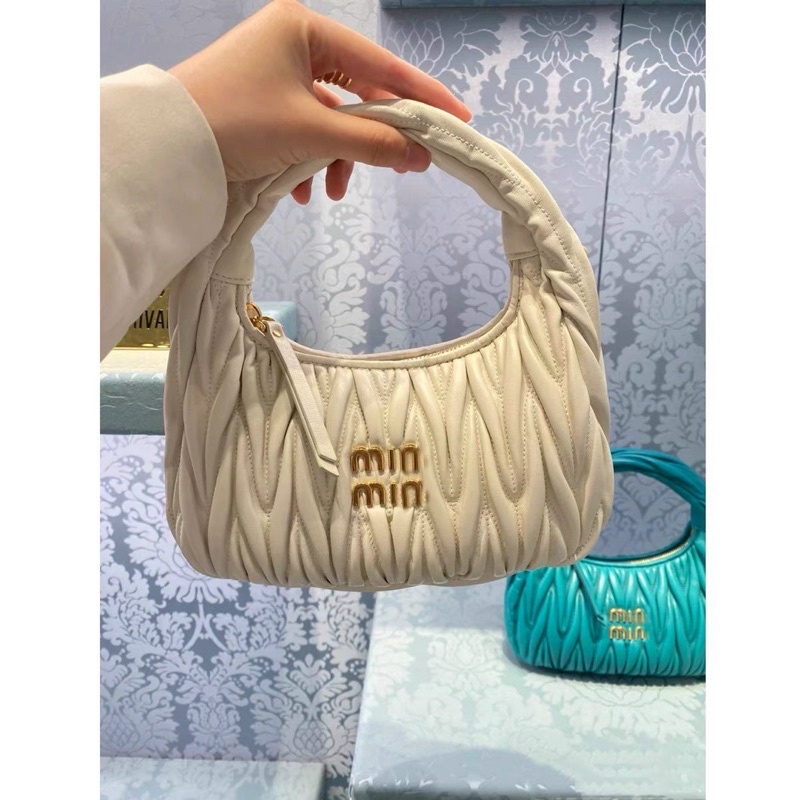 Túi Miu Miu sz20cm fullbox màu trắng