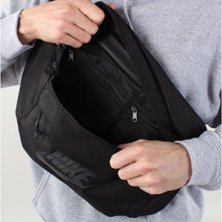 Túi đeo chéo Nike tech hip pack BA5751-010 ( màu đen)