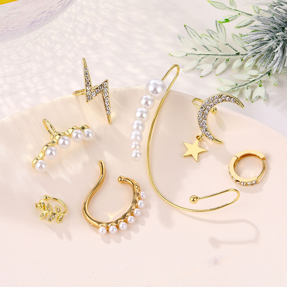 Khuyên tai kẹp đính ngọc trai nhân tạo tối giản phong cách thời trang Hàn