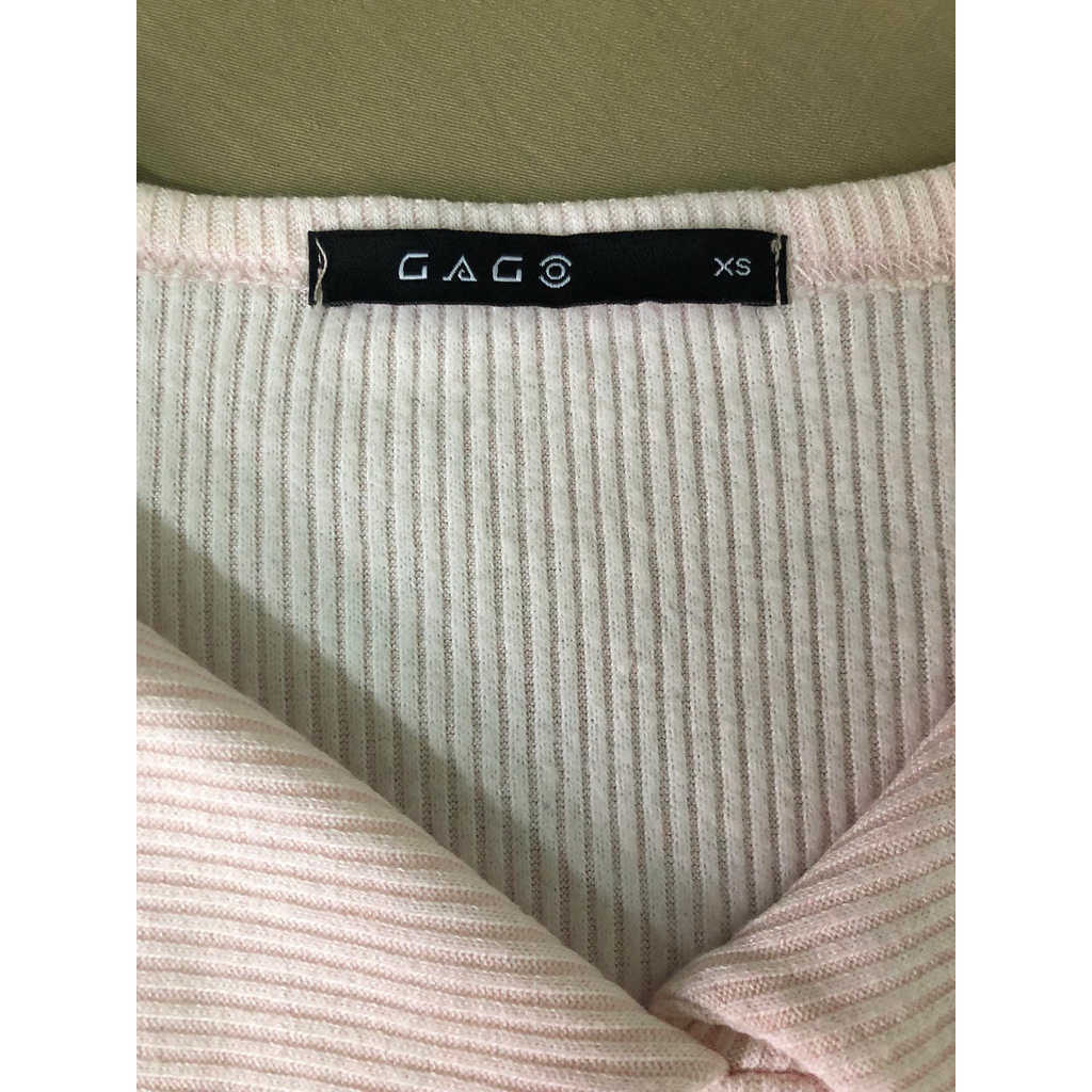 Áo croptop kiểu cột nơ, màu hồng baby @gagobrand