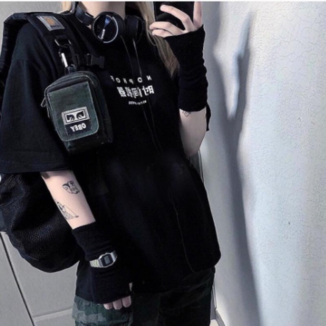 Bao tay cá tính xỏ ngón