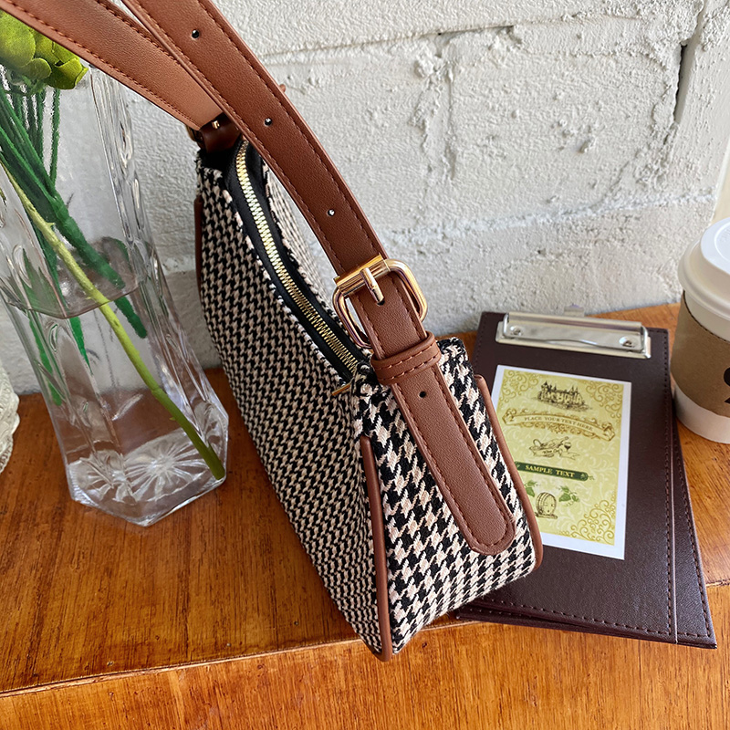 Túi xách đeo chéo họa tiết caro phong cách retro hợp thời trang cho nữ IELGY
