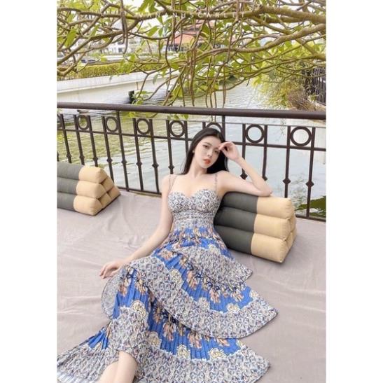 Đầm maxi hoa xanh dập ly đẹp xuất sắc cực chill và sang chảnh màu xanh lạ lạ nhìn phát yêu luôn ViP