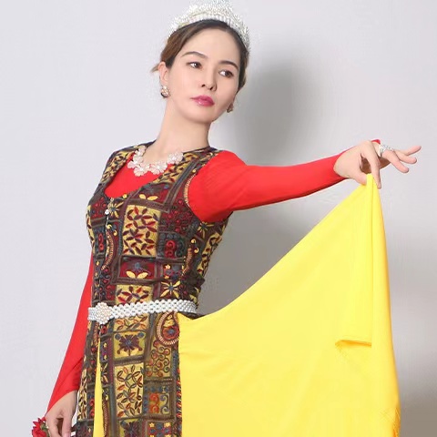 Thắt Lưng Dây Chuỗi Ngọc Trai Đính Pha Lê Sang Trọng Thanh Lịch Cho Nữ