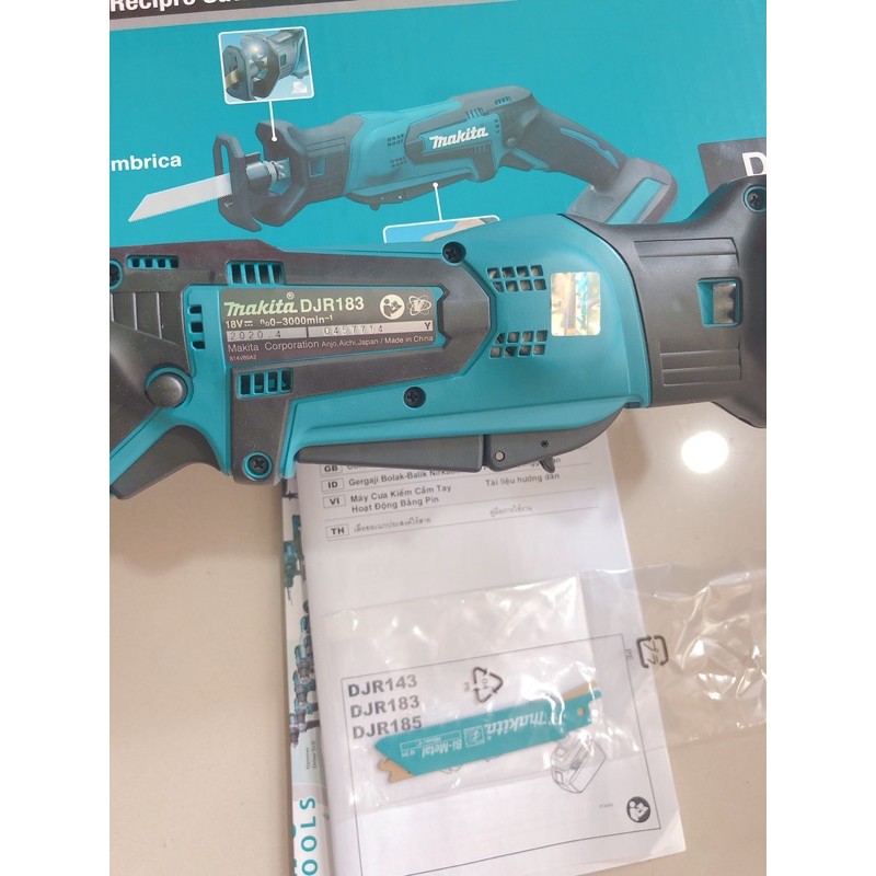 Cưa kiếm makita 18v DJR183z