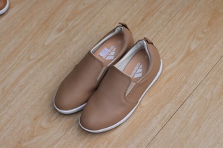 Giày slipon