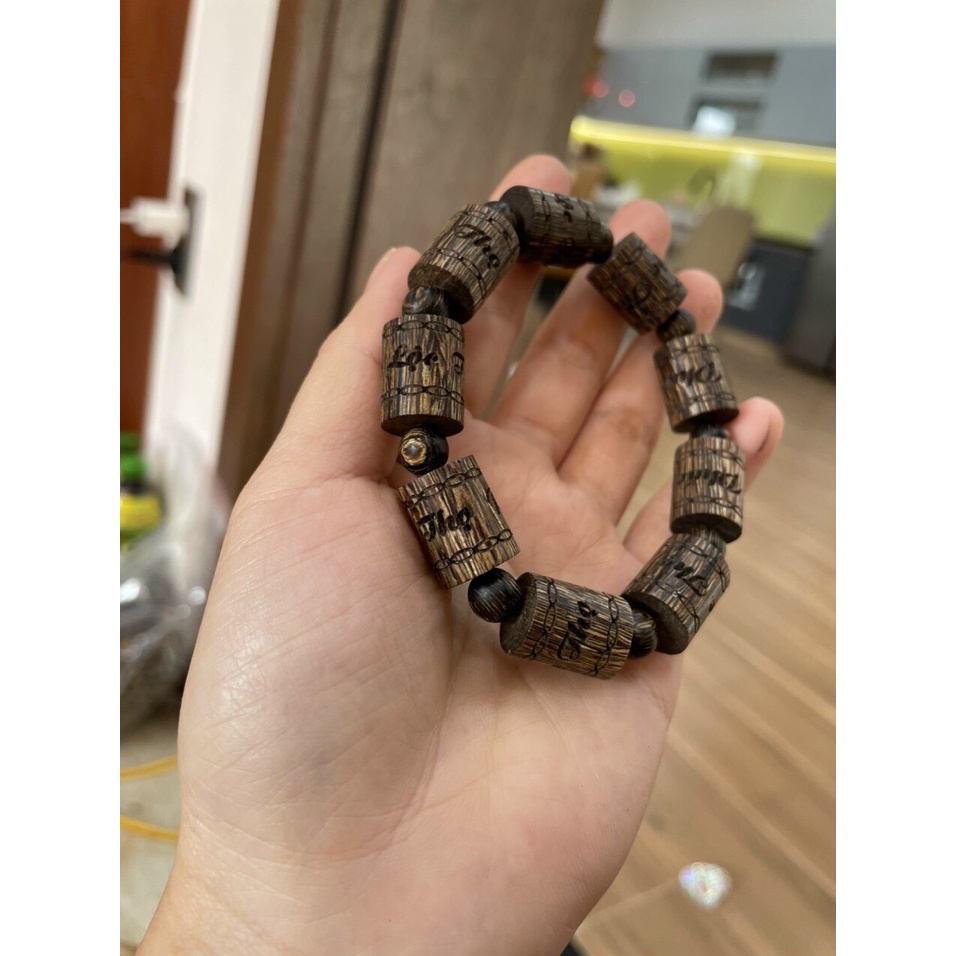 Vòng Trầm Hương Sánh Chìm Khắc Laze - Trầm Hương Nam Sánh Chìm - Khắc Laze