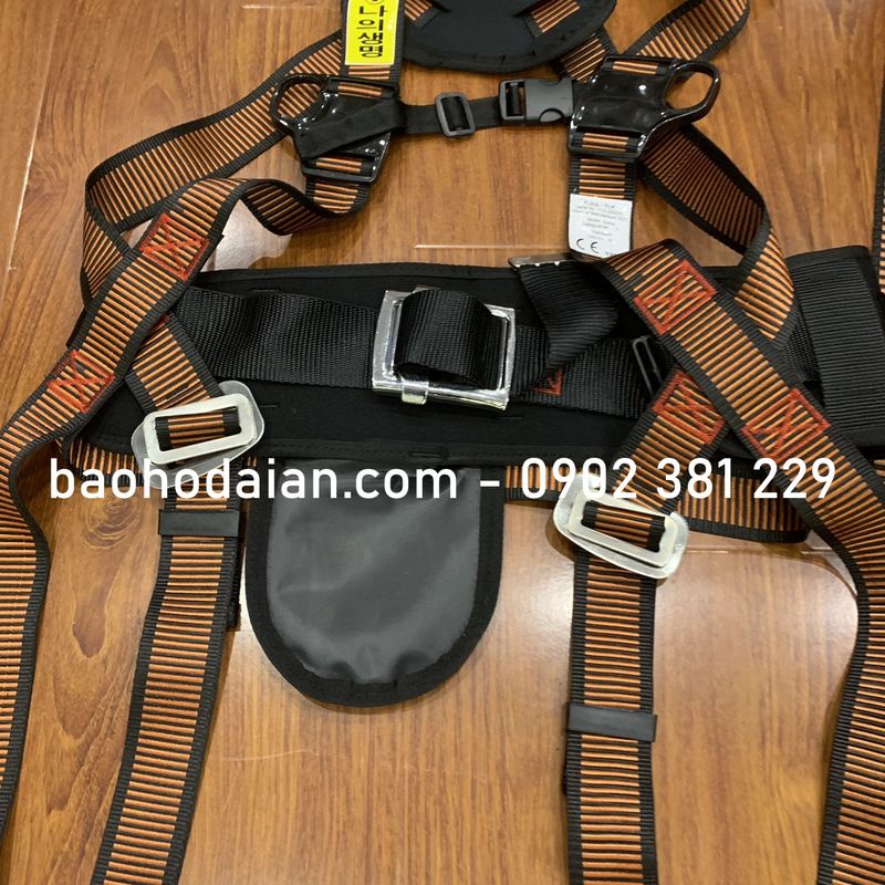 Dây an toàn toàn thân Hàn Quốc Kujie 1 móc nhôm giảm sốc
