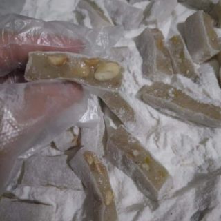 Chè lam - đặc sản Đường Lâm