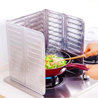 TẤM CHẮN DẦU MỠ BẾP GA. DỄ DÀNG GẤP GỌN, CHE CHẮN VÀO CÁC CẠNH BẾP.
