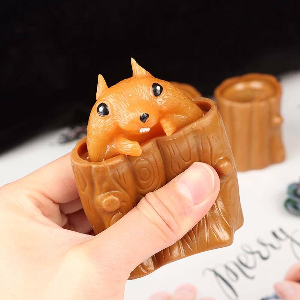Đồ Chơi Nắn Bóp Giảm Căng Thẳng Hình Chú Sóc Hoạt Hình REBUY1