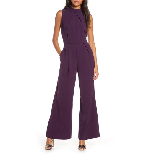 Jumpsuit của Julia Jordan xuất dư xịn