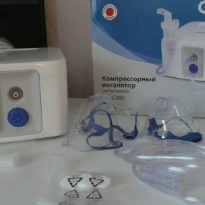 Máy xông siêu âm khí dung Omron NE-U100 bảo hành chính hãng 24 tháng