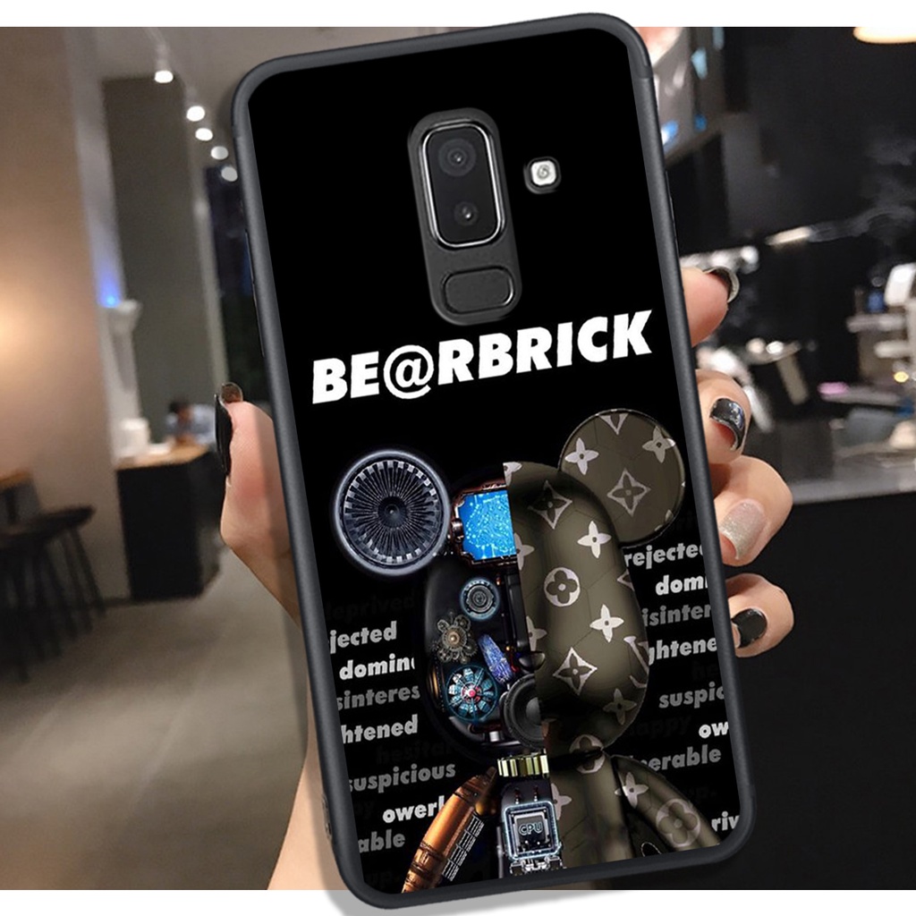Ốp Lưng Samsung A6 Plus - Samsung A8 Plus - Samsung J6 Plus - Samsung J8 , In Hình BearBrick cực Đẹp.