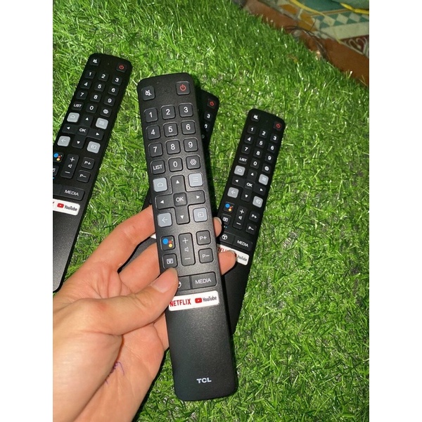 Điều khiển TV TCL Smart giọng nói chính hãng.