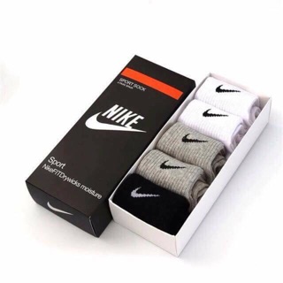 Hộp tất nike