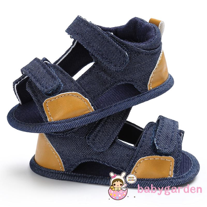 Giày sandal tập đi mềm mại cho bé