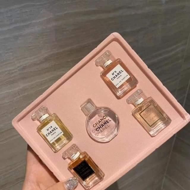 SP000570 SET NƯỚC HOA CHANEL 5 CHAI
