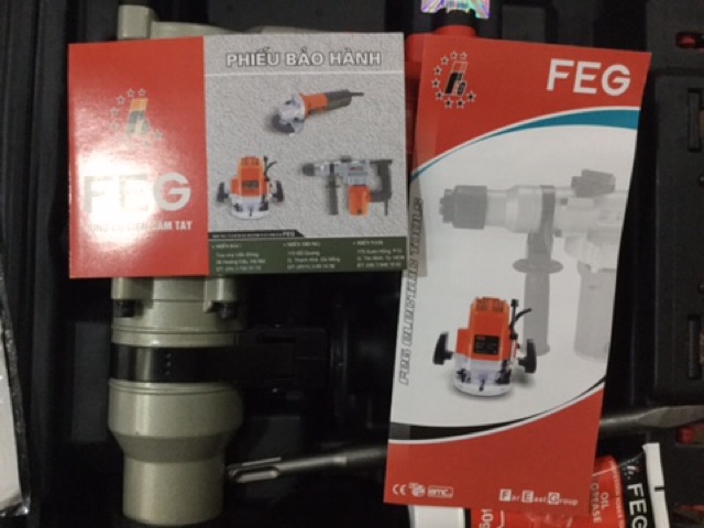 Máy khoan bê tông đục feg 550 900w 26mm