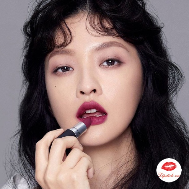 Son MAC Burning Love Màu 305 Tím Mận